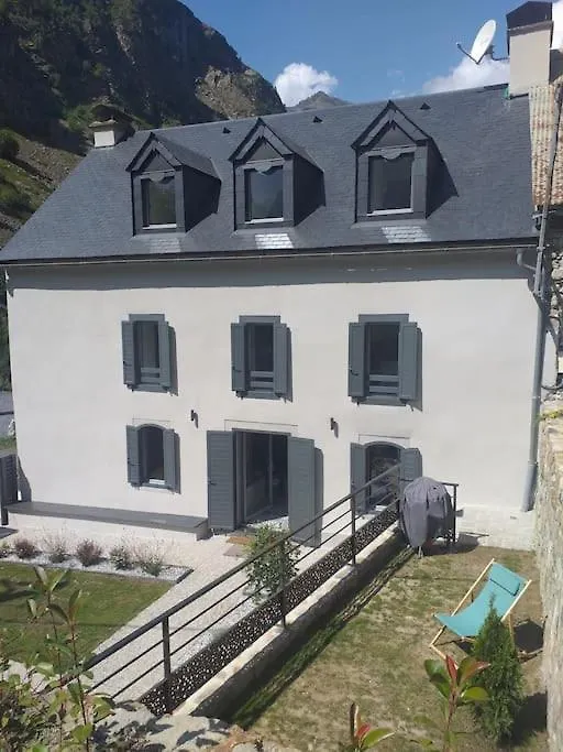 Gite Le Mouton Blanc***** Heas Gavarnie-Gedre Holiday home Gedre